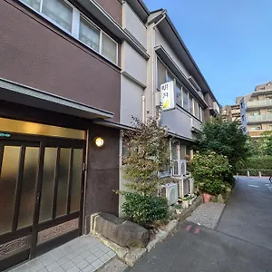 메이게츠 2*, 도쿄 일본